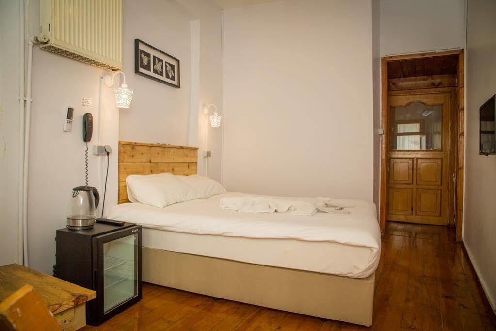 Hotel Tiny 1 Stambuł Zewnętrze zdjęcie